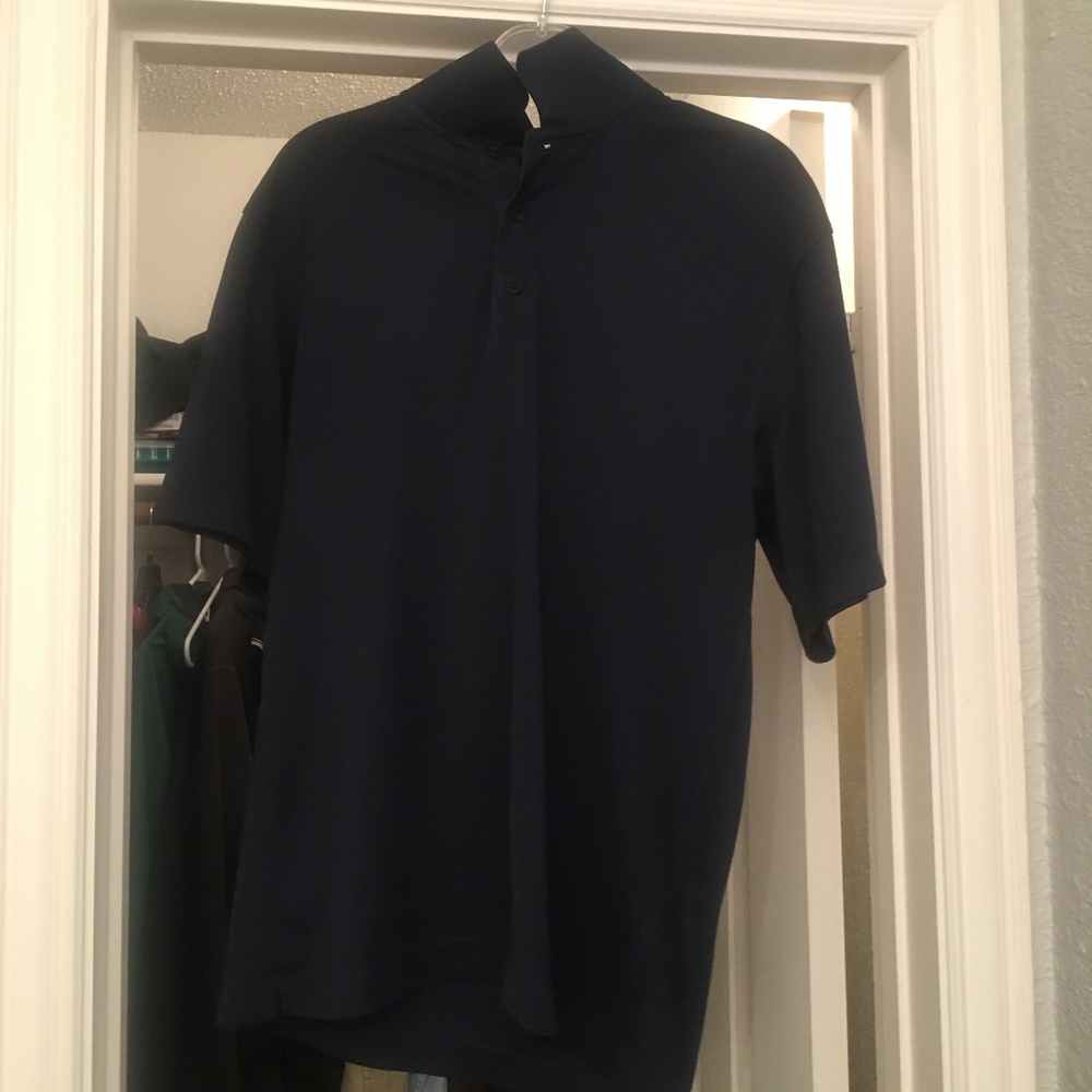 Nike Collard Shirt